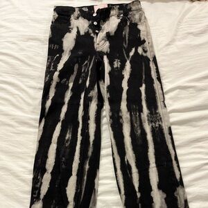 Revive super 80s Modern Love High Rise Jeans black and white acid wash